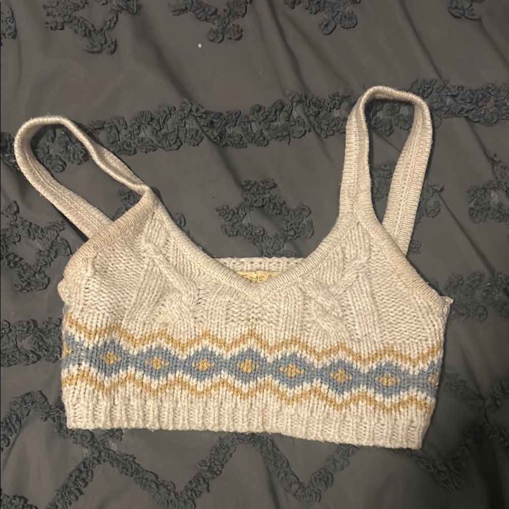 Knitted crop top